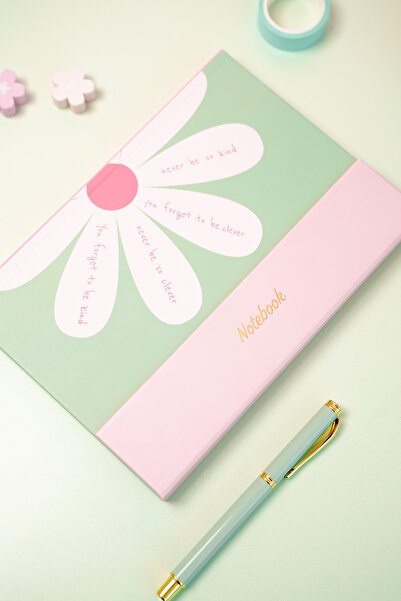 Matt Notebook A5 15x21 Μαγνητικό Κάλυμμα Σημειωματάριο Ριγέ Μαργαρίτα