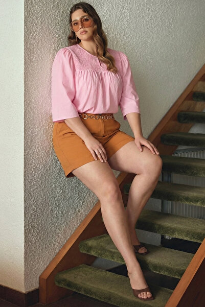 Trendyol Curve Brown Ribbed Plus Size Woven Shorts Tbbss26Ap00028