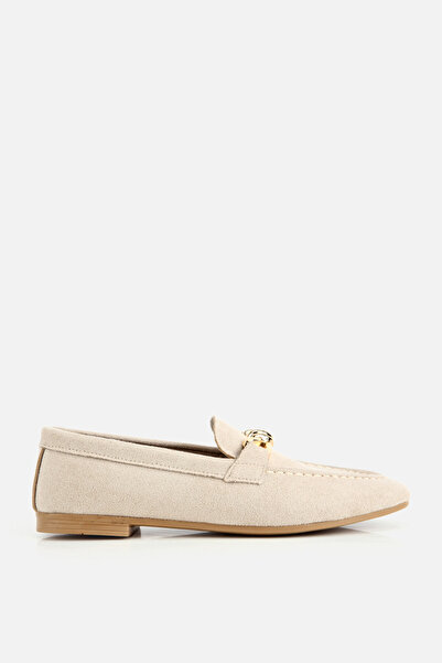 Yaya by Hotiç Women's beige Suede gold Accessory Detail Loafers