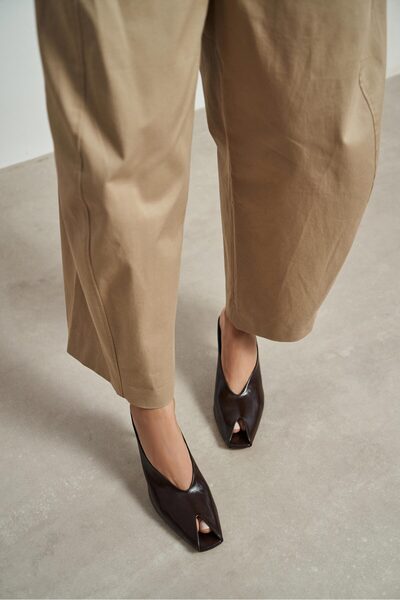 NİŞANTAŞI SHOES Lily Brown Model Rustic Toc de 7-8 cm Deschis în față Asimetr...