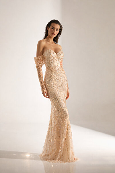 BETTY & SAM Lineta Boncuk İşlemeli Straplez Balık Dore Gece Elbisesi