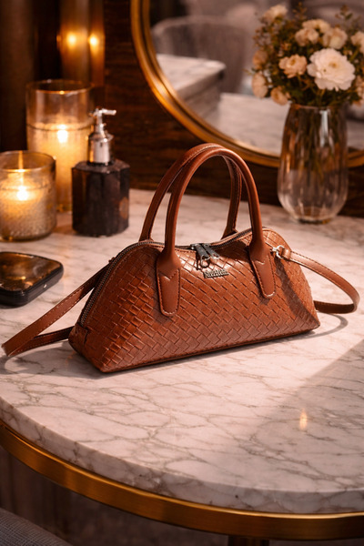 Rimense Women's Tan Hand and Shoulder Bag