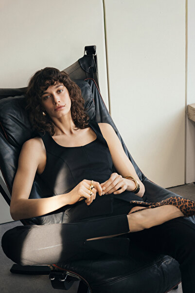 Muse for all x Trendyolmilla Schwarze Karottenmuster-Strickhose mit Schlitz v...