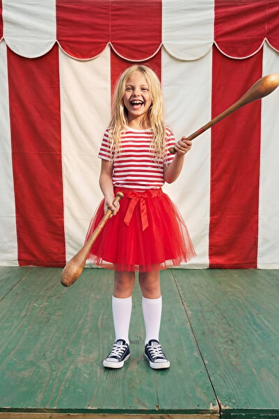 TRENDYOLKIDS Rotes Mädchen – normaler Tutu-Rock mit Schleife TKDAW25ET00004