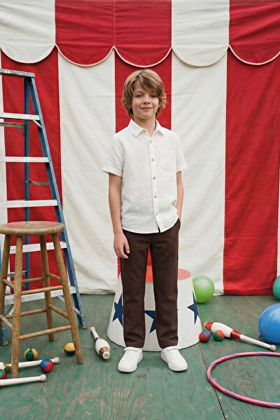 TRENDYOLKIDS Pantaloni de sărbătoare cu țesătură simplă pentru băieți maro TK...