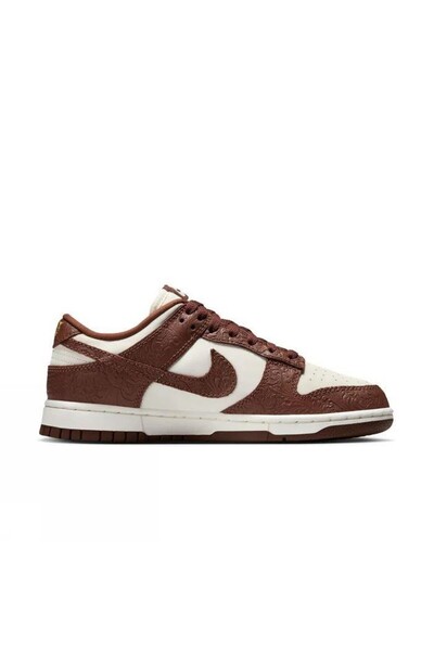 Nike WMNS DUNK LOW SE