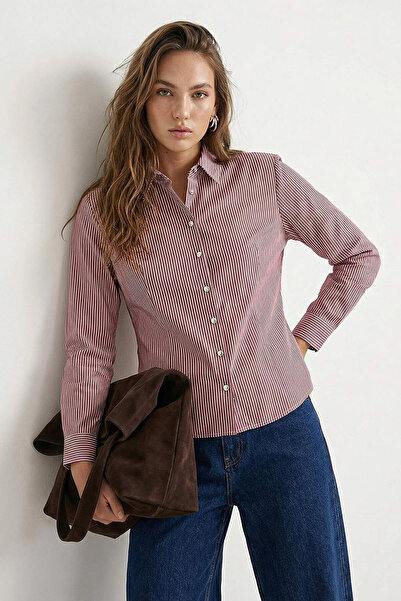 Trendyol Collection Vínová vícebarevná pruhovaná košile se stříbrným detailem...