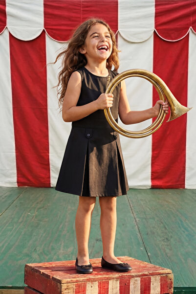 TRENDYOLKIDS Черна къса/мини права момичешка тъкана празнична рокля TKDSS26EL...