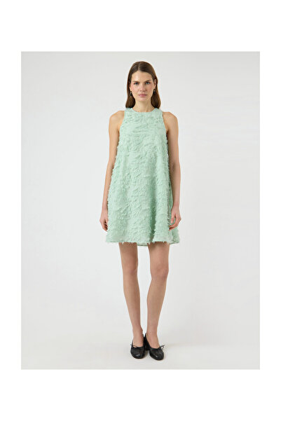 YAS. ROCHIE YASPARIA SL S. NOOS