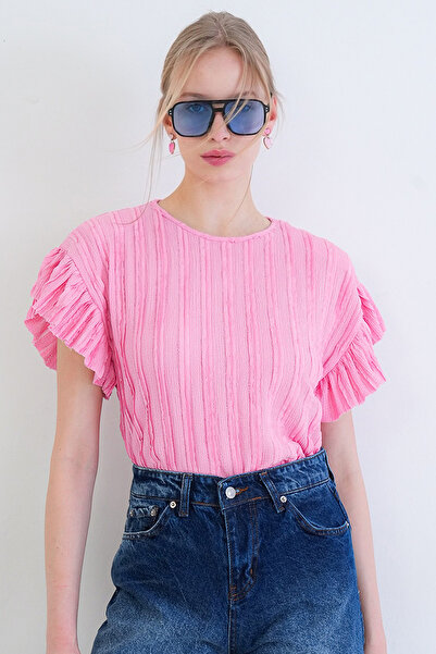 Trend Alaçatı Stili Pembe Bisiklet Yaka Kolları Fırfırlı Örme Bluz