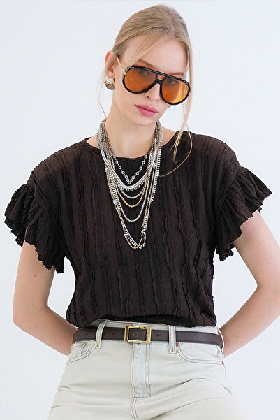 Trend Alaçatı Stili Πλεκτή μπλούζα σε απόχρωση Bitter Brown με βολάν στις μαν...