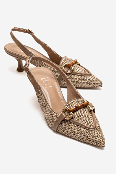 LuviShoes OSCA Темно-бежеві жіночі туфлі на підборах з гострим носком і плете...