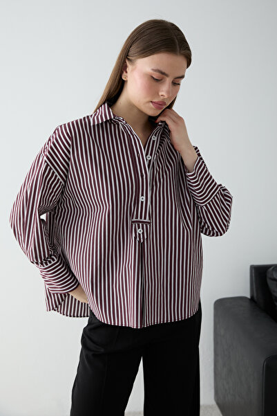 Συλλογή Trendyol Μπλούζα Υφαντή Υπερμεγέθης με Ρίγες Βουργουνδίας-Εκρού και Μ...