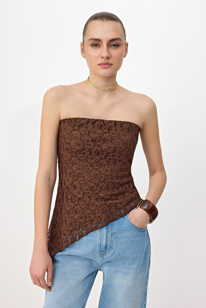 Συλλογή Trendyol Καφέ εφαρμοστή ασύμμετρη στράπλες αμάνικη δαντελένια ελαστικ...