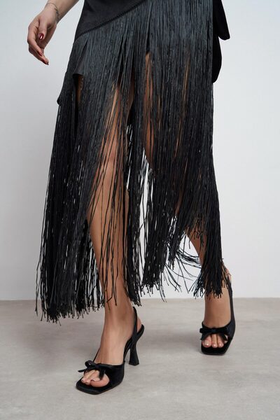 NİŞANTAŞI SHOES Γυναικεία παπούτσια με τακούνι Lilith Black Velvet με λεπτομέ...