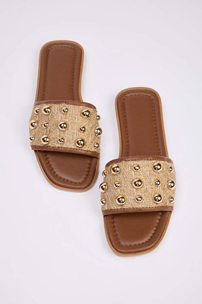 TRENDYOL SHOES Κομψές γυναικείες παντόφλες Camel Gold Trok Stone TAKSS25TE00013