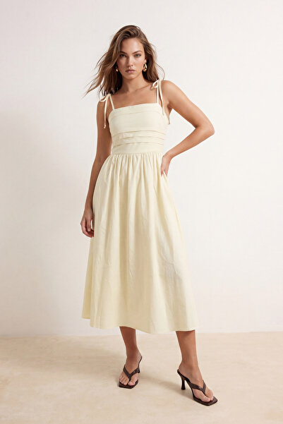 Συλλογή Trendyol Κίτρινο ίσιο υφαντό φόρεμα μίντι TWOSS26EL00940