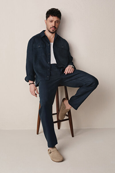 Avva Pánské tmavě modré kalhoty s elastickým pasem ze 100% lnu B 003032