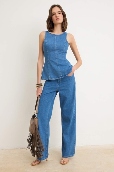 Συλλογή Trendyol Μπλε Ψηλόμεσο Τζιν με φαρδιά μπατζάκια από 100% βαμβάκι TWOS...