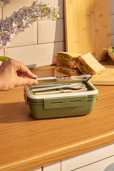 Karaca Fusca Çatal Kaşıklı Lunch Box/Yemek Taşıma/Saklama Kutusu Yeşil