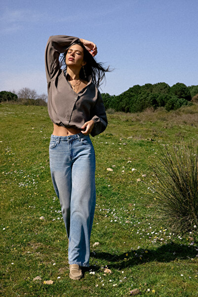 Συλλογή Trendyol Ανοιχτό μπλε, πιο βιώσιμο, ρευστό ύφασμα, κανονική μέση, 100...