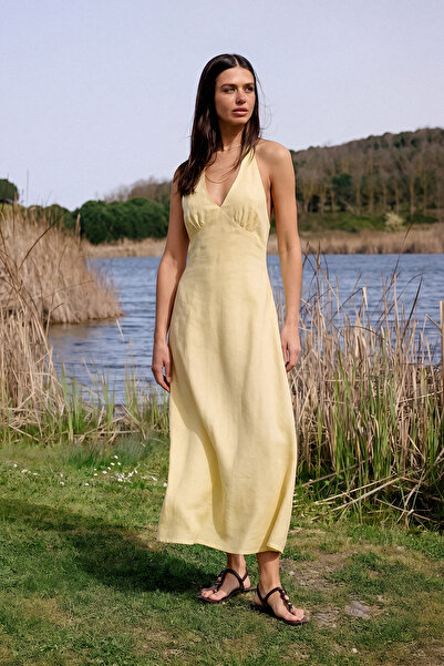 Συλλογή Trendyol Πιο βιώσιμο Κίτρινο Φόρεμα Μάξι από Μοντάλ χωρίς Φόδρα TWOSS...