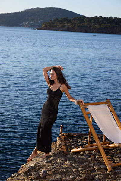 Συλλογή Trendyol Μαύρο Πλεκτό Φόρεμα Παραλίας Maxi Με ντεκολτέ στην πλάτη TBE...