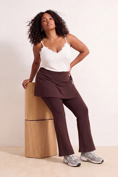 Trendyol Curve Καφέ Μαλακό Βουρτσισμένο Ύφασμα 2 Τεμάχια Ισπανικό Κολάν με Φο...