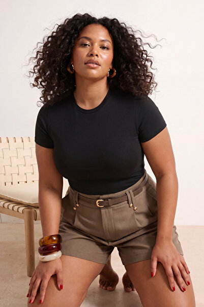 Trendyol Curve Μαύρη μπλούζα με μαλακά κουμπιά από βισκόζη, πλεκτή, με ραβδώσ...