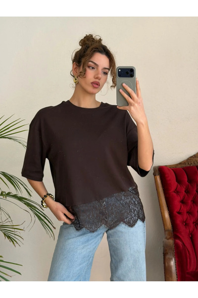 My Blog Tricou asimetric maro, pachet de dantelă - 4122
