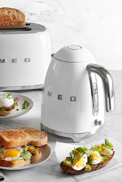 SMEG 50's Style Beyaz Su Isıtıcı Kettle Klf03wheu