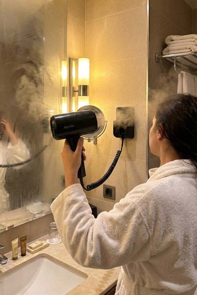 Aprilla AHD-2100 Saç Kurutma Makinesi Aletsiz Kolay Montaj