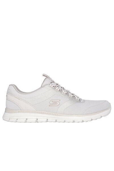 SKECHERS LUMINATE