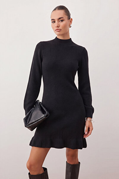 Trendyol Collection Rochie tricotată neagră, simplă, scurtă/mini, cu volane ș...