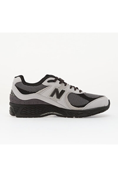New Balance 2002R