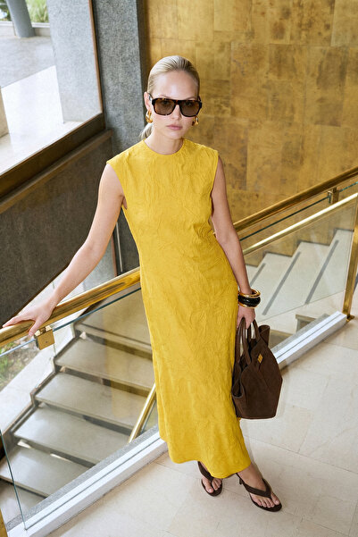 Trendyol Collection Rochie maxi țesută fără mâneci, cu flori de muștar și jac...