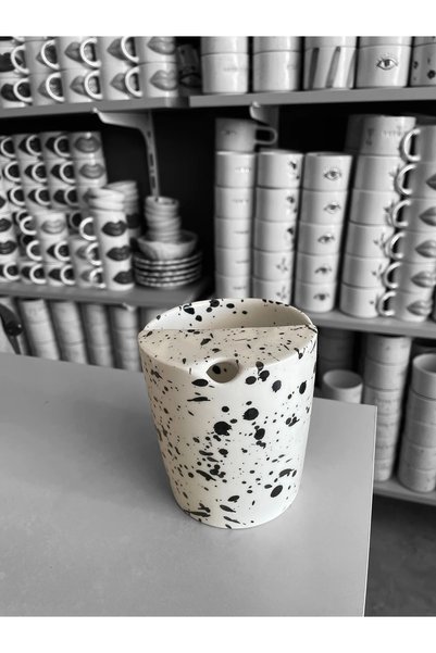 terraco ceramic Handmade Splash Ceramic Thermos, Mug Black