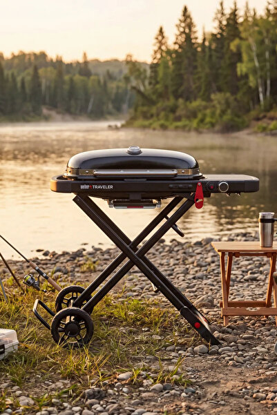WEBER Traveler® Stealth Edition Taşınabilir Gazlı Barbekü