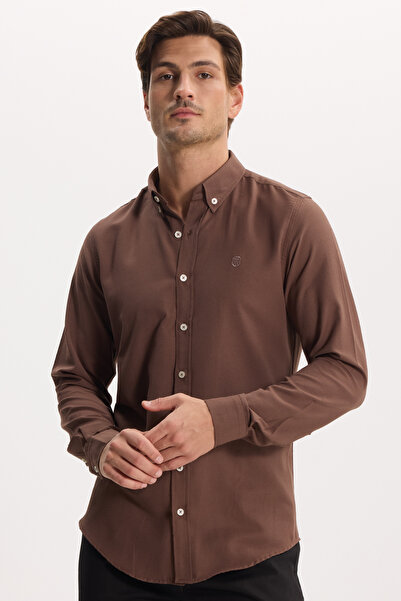 Tudors Cămașă sport maro pentru bărbați, slim fit Dar croială Straight Oxford...