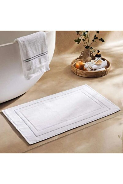 PAN HOME سجادة حمام مطرزة من برايم لاين مقاس 50×80 سم - أبيض/فضي
