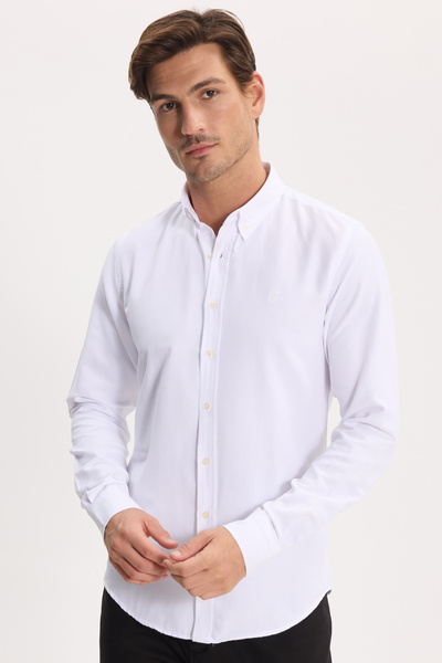 Tudors Ανδρικό πουκάμισο εφαρμοστό Slim Fit, ίσιο, με κουμπιά και γιακά, λευκ...