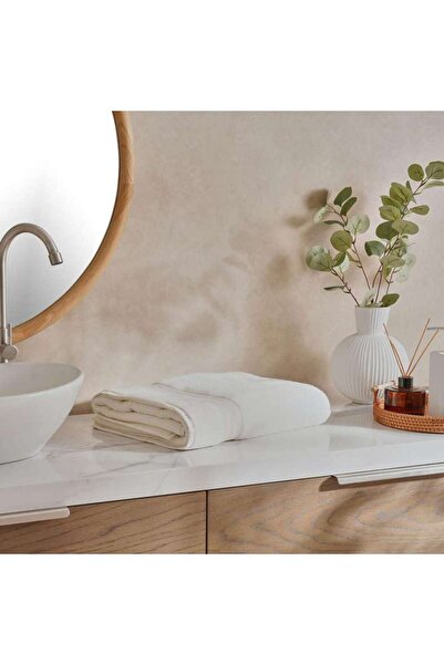 PAN HOME Classic Zero Twist 600 Gsm Bath Sheet 90x150 Cm-cream