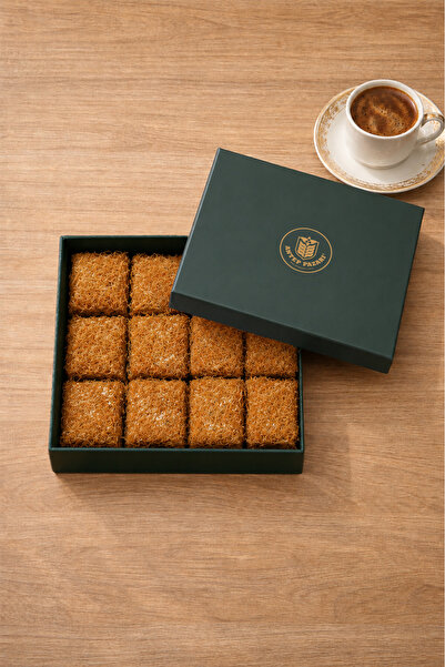 Antep Pazarı Antep Fıstıklı Kadayıflı Special Baklava Lokum - 240g