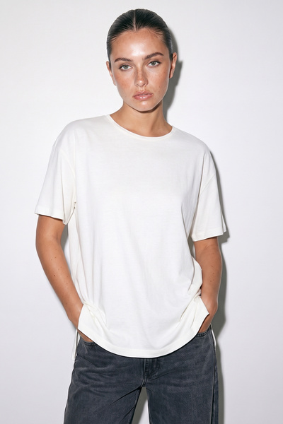Drop by TrendyolMilla Bela osnovna pletena majica TDRSS26TS00004