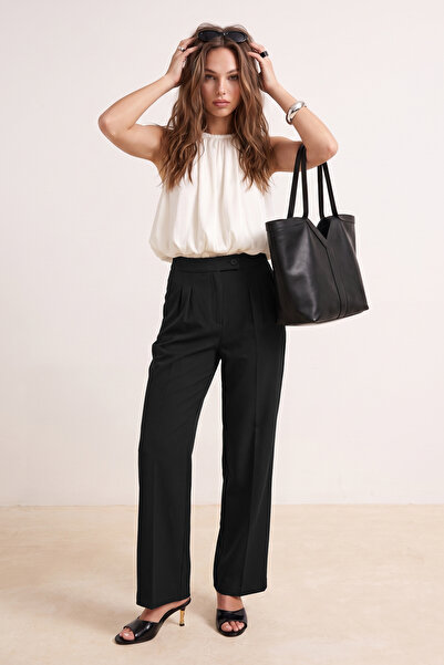 Trendyol Kollektion Schwarze Hose mit weitem Bein/weitem Bein und hoher Taill...