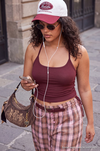 Trendyol Curve Tricou tricotat elastic cu bretele, mărime mare, culoare burgu...