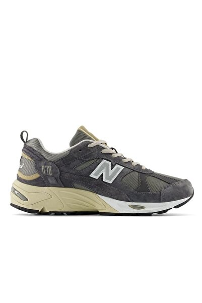 New Balance 878