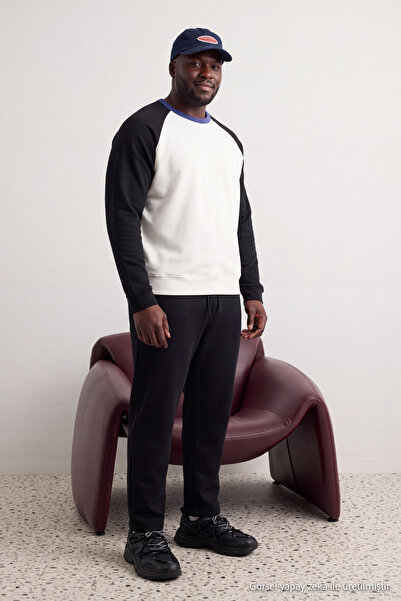 Trendyol Collection Black Regular/Normal Cut Large Size Sweatpants Tmnaw25Aj0...