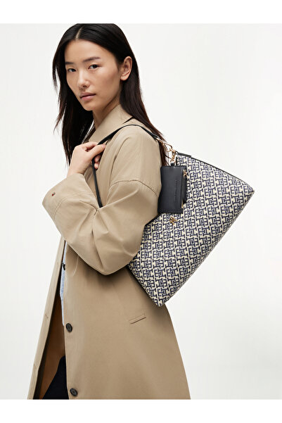 Tommy Hilfiger TH ICON JACQUARD LACİVERT KADIN OMUZ ÇANTASI