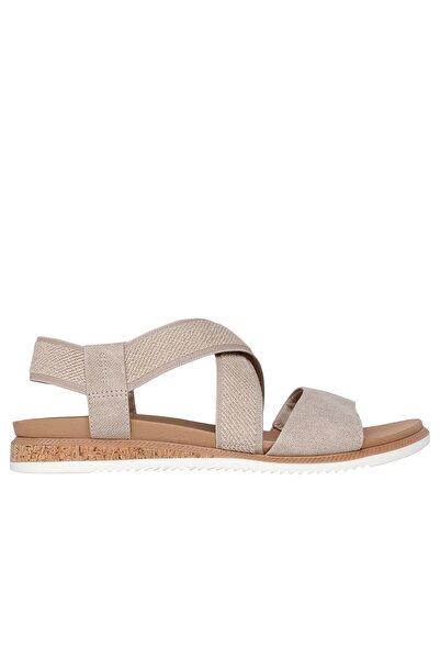 SKECHERS DESERT KISS LOW